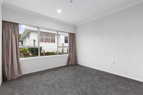 Photo of property in 2c Grierson Place, Pukekohe, 2120