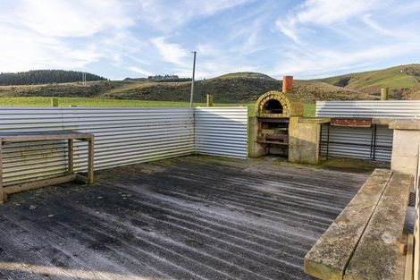 Photo of property in 94 Old Main Road, Waipahi, Gore, 9771