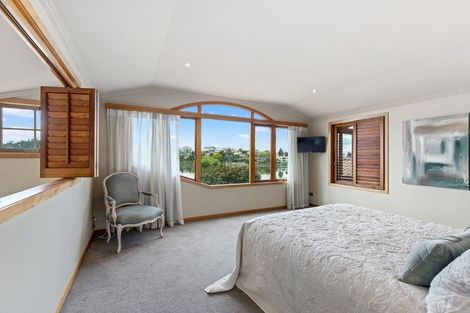 Photo of property in 64 Lake Crescent, Hamilton Lake, Hamilton, 3204