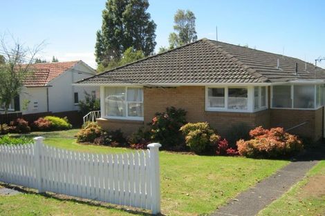 Photo of property in 1/70 Nile Road, Milford, Auckland, 0620