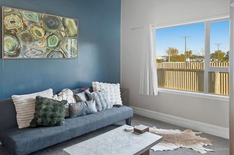 Photo of property in 24 Queen Street, Pareora, 7912