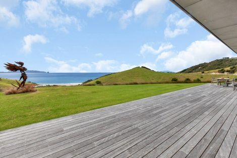 Photo of property in 28 Tangaroa Road, Mangawhai Heads, Mangawhai, 0505