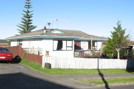 Photo of property in 3 Anglers Way, Wattle Downs, Auckland, 2102