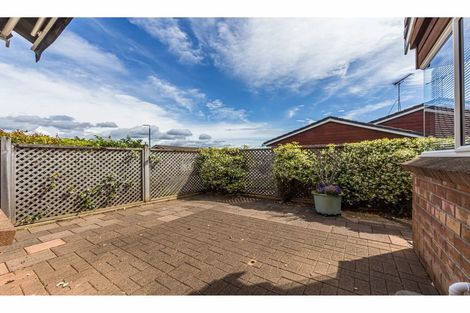 Photo of property in 53 The Grove, Red Beach, 0932