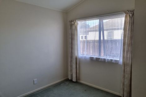 Photo of property in 33a Findlay Street, Tawa, Wellington, 5028