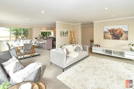 Photo of property in 5 Wairua Place, Pukekohe, 2120