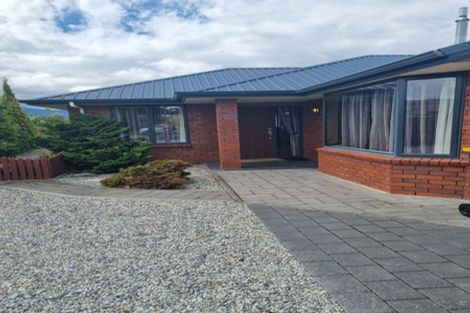 Photo of property in 79 Molyneux Avenue, Cromwell, 9310