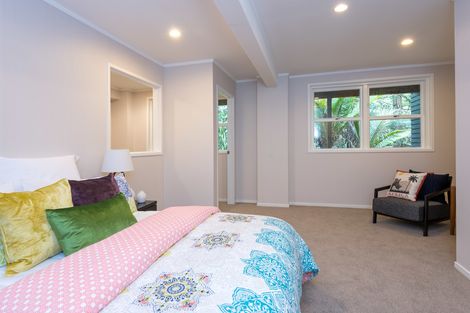 Photo of property in 12 Minerva Terrace, Cockle Bay, Auckland, 2014