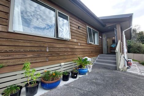Photo of property in 20a Dolbear Street, Titirangi, Auckland, 0604