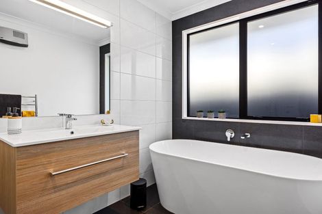 Photo of property in 55 Mills Road, Marshland, Christchurch, 8051