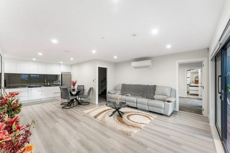 Photo of property in 13 Michael Richard Place, East Tamaki Heights, Auckland, 2016