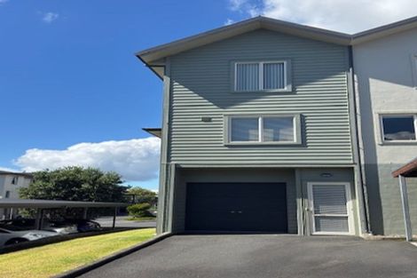 Photo of property in 38 Opito Way, East Tamaki, Auckland, 2013