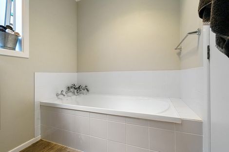 Photo of property in 160 Williams Street, Cambridge, 3434