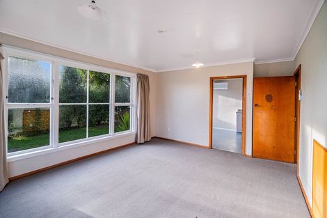 Photo of property in 17 Leicester Crescent, Hoon Hay, Christchurch, 8025