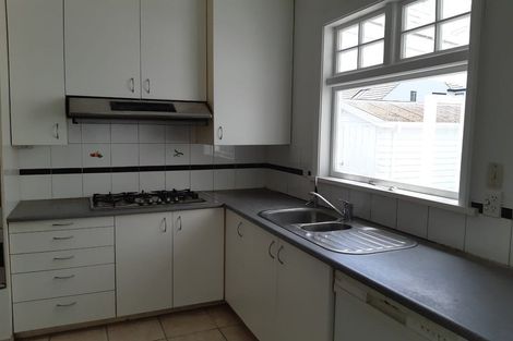 Photo of property in 10 Idris Road, Fendalton, Christchurch, 8052