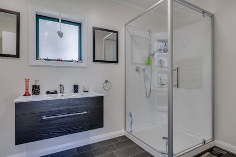 Photo of property in 49 Halls Road, Pahiatua, 4910