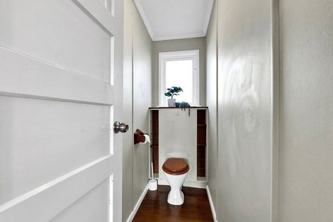 Photo of property in 18 Drake Street, Vogeltown, New Plymouth, 4310