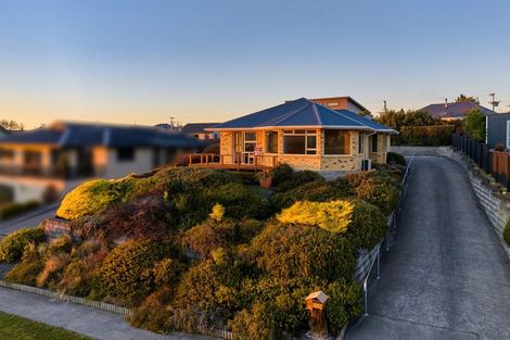 Photo of property in 19 Fyffe Avenue, Kaikoura, 7300