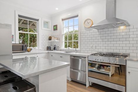 Photo of property in 4 Solway Street, Solway, Masterton, 5810