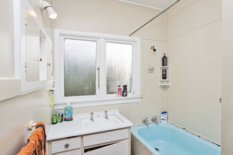 Photo of property in 25 Brown Street, Strathern, Invercargill, 9812