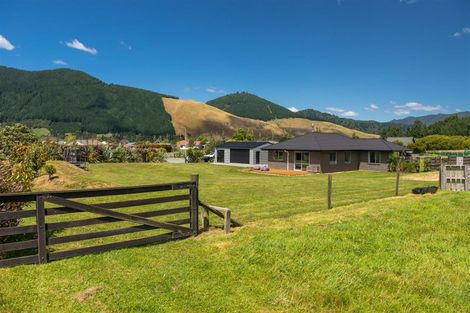 Photo of property in 18 Robertson Mill Place, Rai Valley, 7194