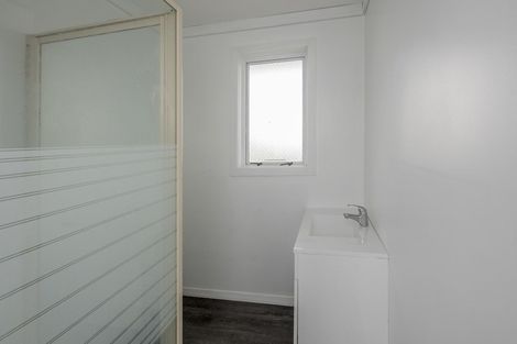 Photo of property in 12 Stuckey Street, Levin, 5510