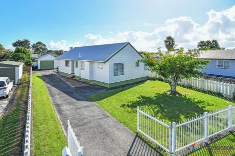 Photo of property in 7 Bluewater Place, Wattle Downs, Auckland, 2103