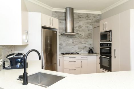 Photo of property in 11 Grace Avenue, Rototuna North, Hamilton, 3210