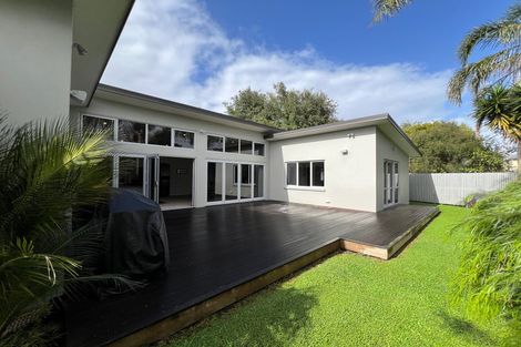 Photo of property in 20 Azure Place, Huntington, Hamilton, 3210