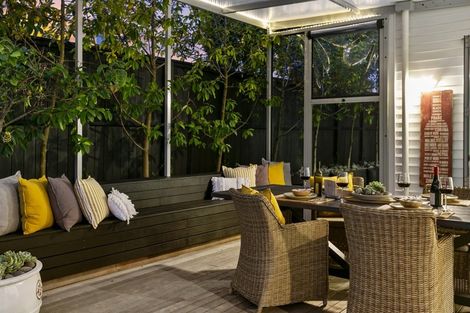 Photo of property in 17 Waiarohia Place, Hobsonville, Auckland, 0616