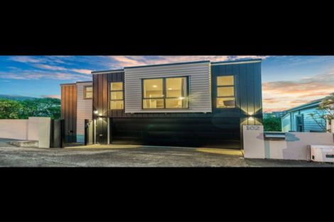 Photo of property in 102 Bassett Road, Remuera, Auckland, 1050