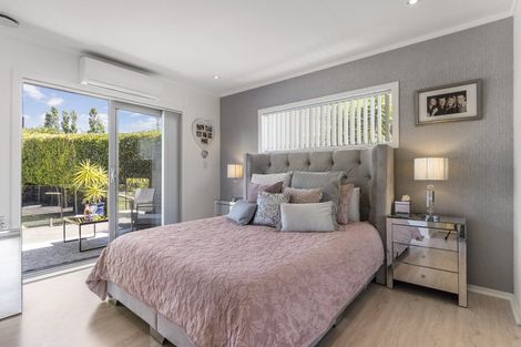 Photo of property in 21 Fratley Avenue, Farm Cove, Auckland, 2012