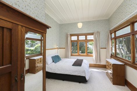 Photo of property in 162a Mangorei Road, Merrilands, New Plymouth, 4312