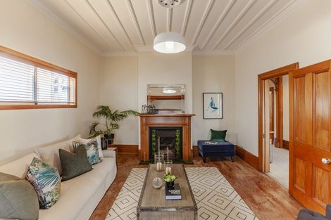 Photo of property in 86 Mcgrath Street, Napier South, Napier, 4110