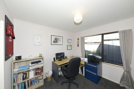 Photo of property in 8 Greenwood Close, Woodend, 7610