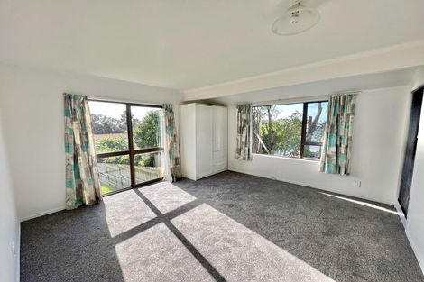 Photo of property in 2/260 Sunset Road, Windsor Park, Auckland, 0632