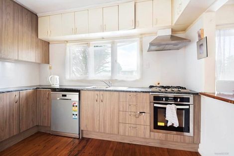 Photo of property in 4039 Great North Road, Glen Eden, Auckland, 0602