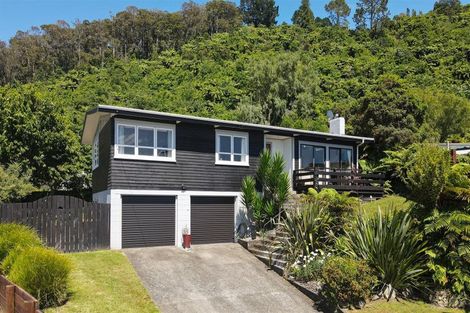 Photo of property in 6 Hawk Place, Selwyn Heights, Rotorua, 3015