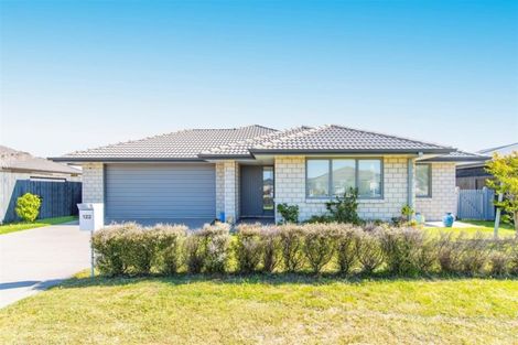Photo of property in 122 The Boulevard, Papamoa Beach, Papamoa, 3118