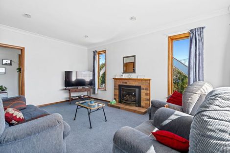 Photo of property in 16 Edinburgh Street, Levin, 5510