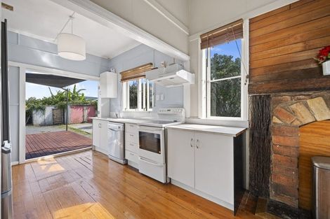 Photo of property in 16 Cranley Street, Dargaville, 0310