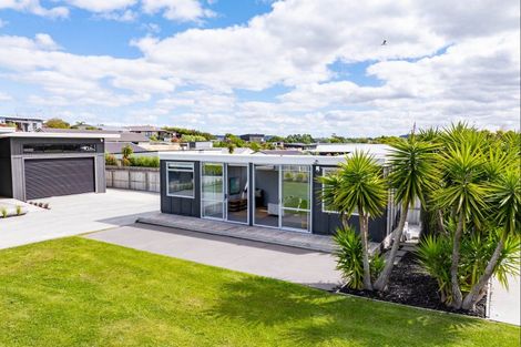 Photo of property in 17 Parklands Avenue, Mangawhai Heads, Mangawhai, 0505