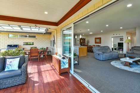 Photo of property in 15 Searle Drive, Patumahoe, Pukekohe, 2679