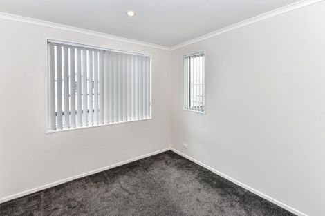 Photo of property in 11 Hakawai Avenue, Takanini, 2112