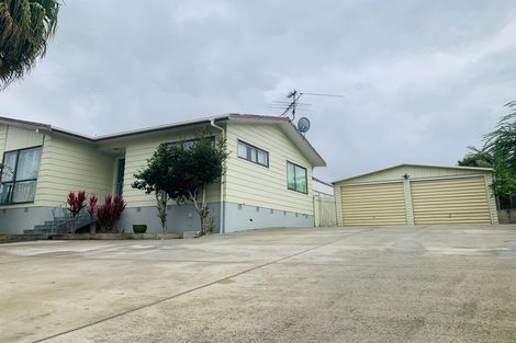 Photo of property in 37 Sharland Avenue, Manurewa, Auckland, 2102