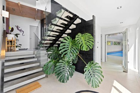 Photo of property in 48b Nevada Drive, Merrilands, New Plymouth, 4312