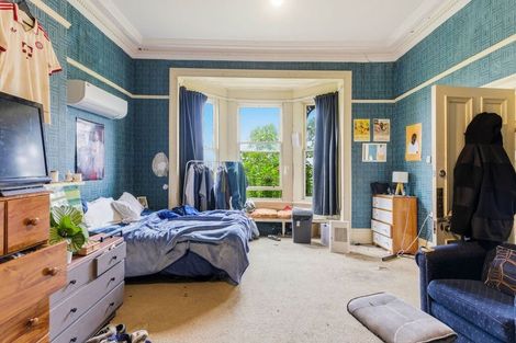 Photo of property in 90 Queen Street, North Dunedin, Dunedin, 9016