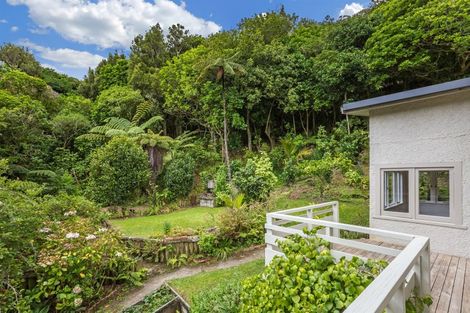 Photo of property in 78 Airlie Road, Plimmerton, Porirua, 5026