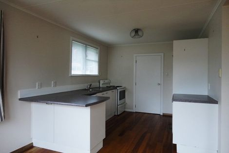 Photo of property in 6 Waikaremoana Place, Pakuranga Heights, Auckland, 2010
