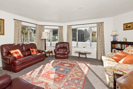 Photo of property in 4 Amner Place, Bluff Hill, Napier, 4110